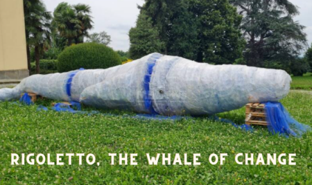 A plastic ocean: be the change con Rigoletto la balena